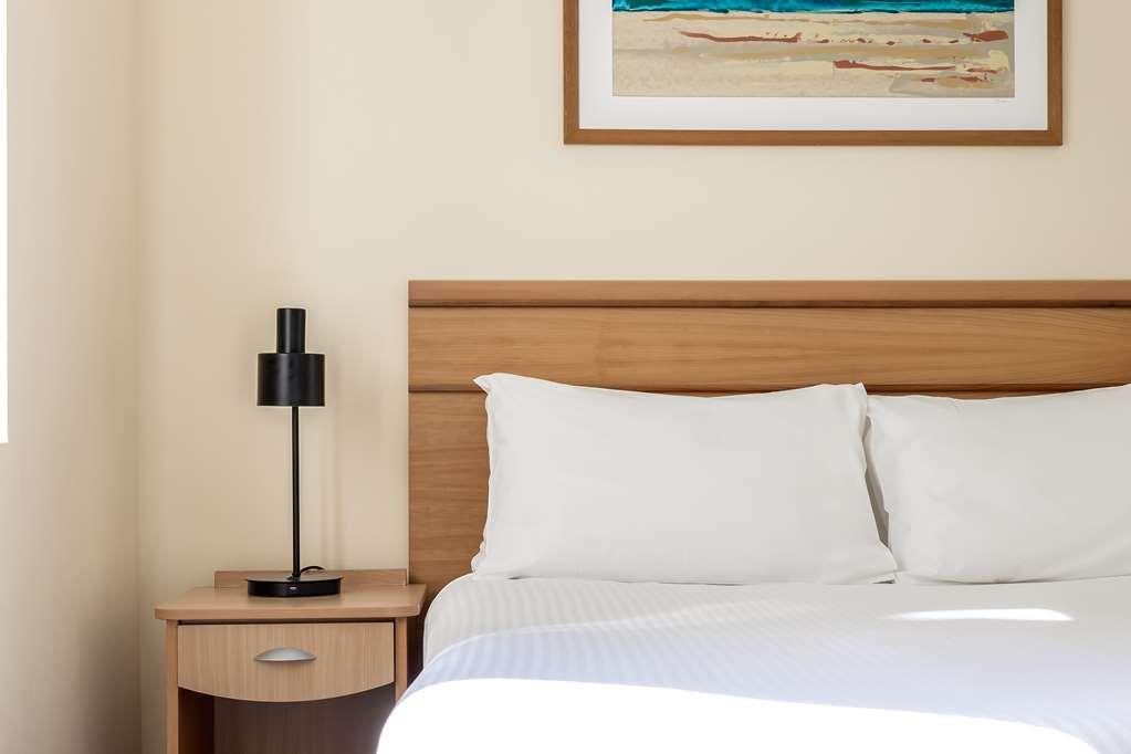 Oaks The Entrance Waterfront Suites 客房 照片